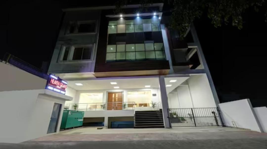 Heaven Grand Hotel 3*